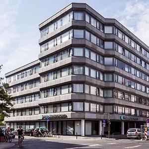 Apartman Skyreach Bizzstay - Wohnen Am Main, Frankfurt am Main